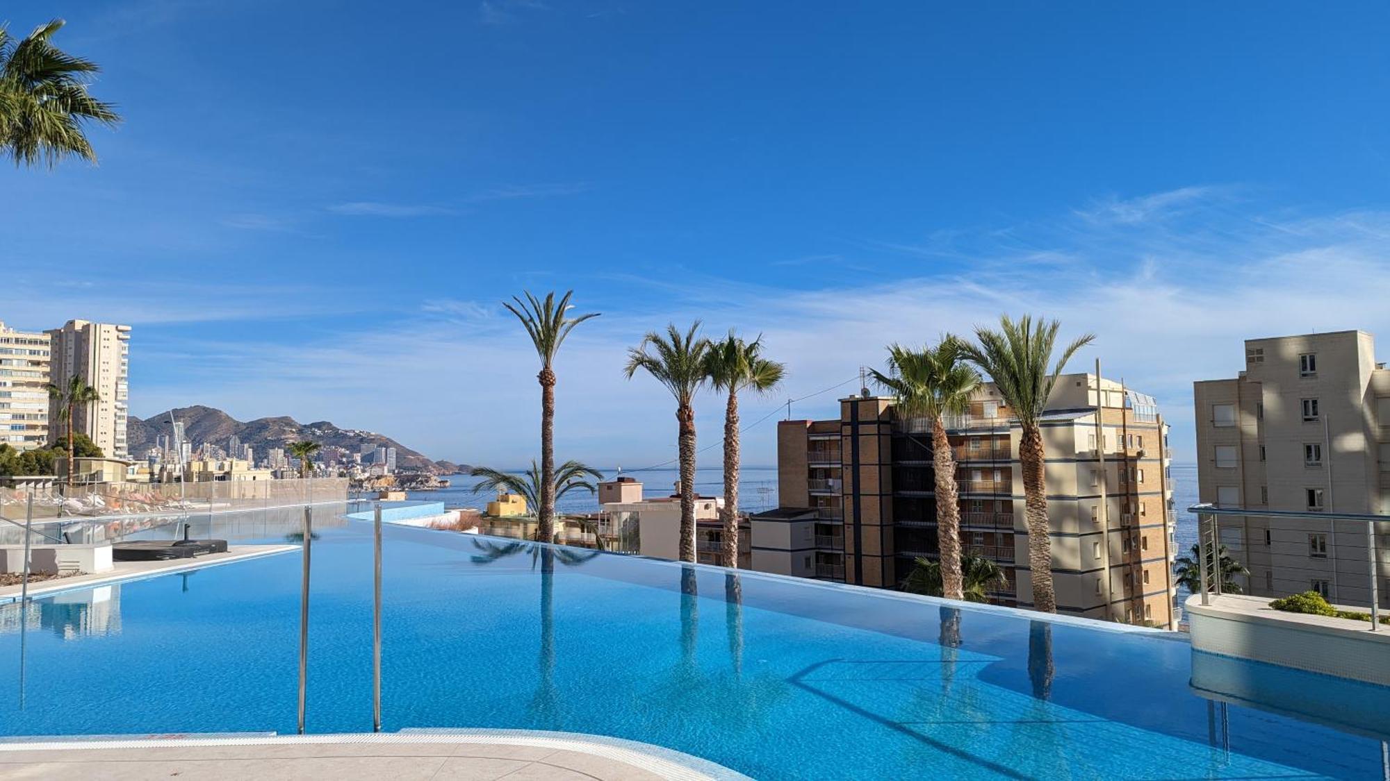 Sunset Cliffs Sea View Apartments Benidorm Exteriör bild