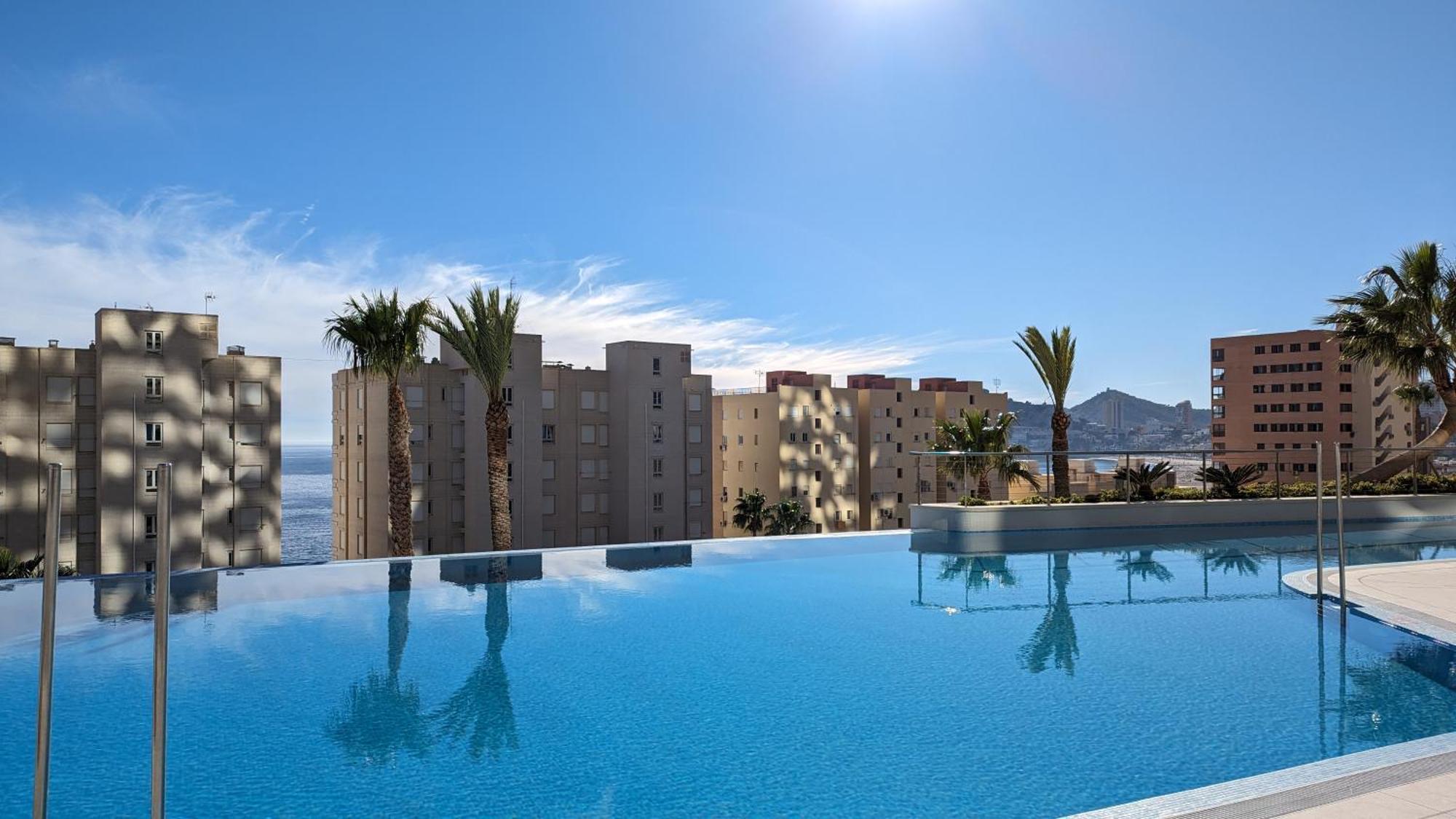 Sunset Cliffs Sea View Apartments Benidorm Exteriör bild