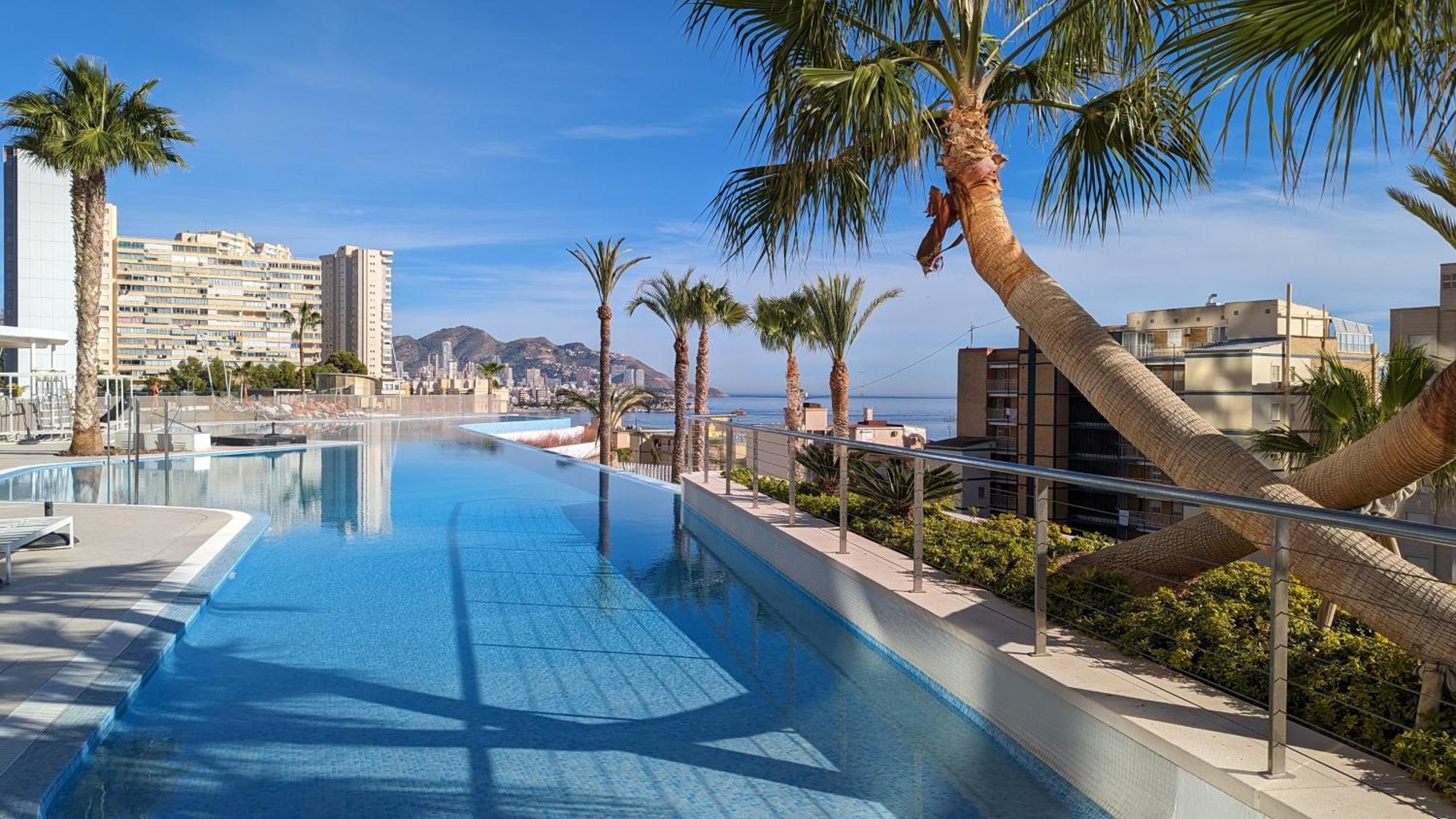 Sunset Cliffs Sea View Apartments Benidorm Exteriör bild